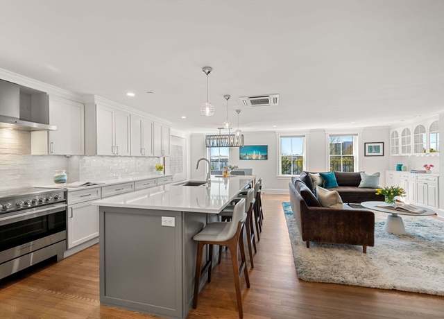 Property at 19 Brimmer St #4, Boston, MA 02108, 2 beds, 2 baths