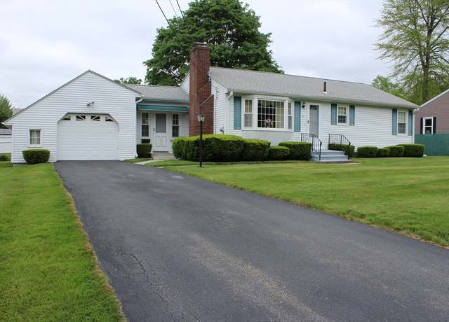 Property at 31 Lee Ave, Fitchburg, MA 01420, 3 beds, 1.5 baths