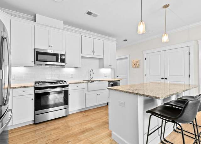 Property at 57 Long Point Rd #110, Lakeville, MA 02347, 2 beds, 2 baths
