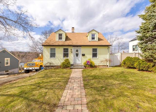 Property at 11 Alexander Rd, Worcester, MA 01606, 4 beds, 2 baths