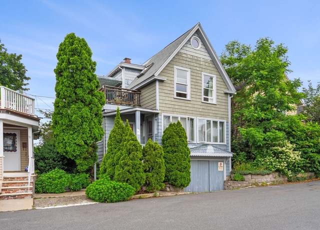Property at 95 Bay View Ave, Salem, MA 01970, 3 beds, 2 baths