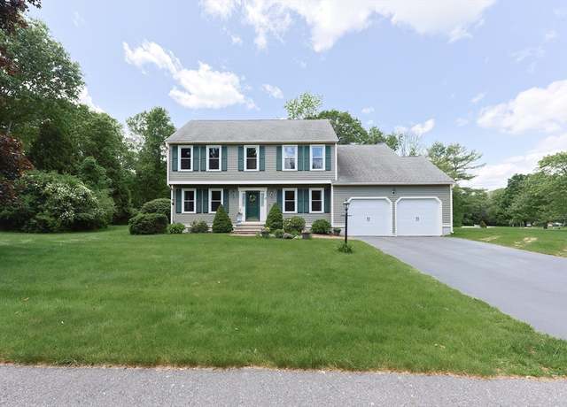 Property at 15 Amys Way, Franklin, MA 02038, 4 beds, 3.5 baths