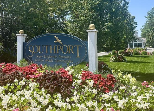 Property at 4 North Ridge Rd #431, Mashpee, MA 02649, 2 beds, 2 baths