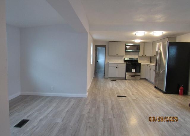 Property at 846 Broadway #2, Saugus, MA 01906, 2 beds, 1 bath