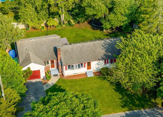 Property at 298 Oakland Rd, Barnstable, MA 02601, 3 beds, 2.5 baths
