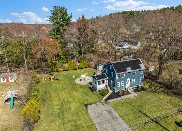 Property at 110 Indian Head Rd, Framingham, MA 01701, 4 beds, 3 baths