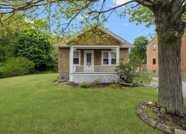 Property at 368 Washington Ave, Somerset, MA 02726, 3 beds, 1 bath