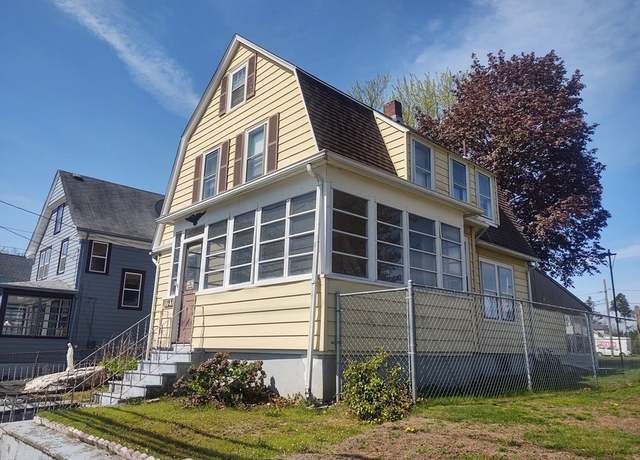 Property at 1123 S Broadway, East Providence, RI 02914, 3 beds, 2 baths