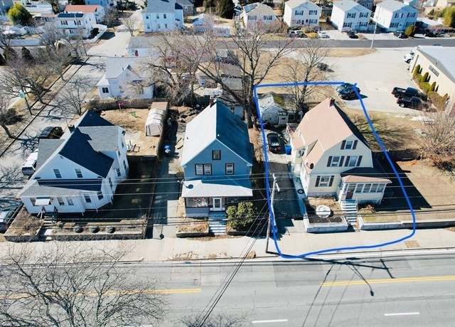Property at 1123 S Broadway, East Providence, RI 02914, 3 beds, 2 baths