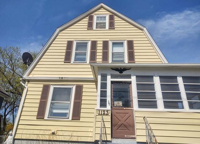 Property at 1123 S Broadway, East Providence, RI 02914, 3 beds, 2 baths