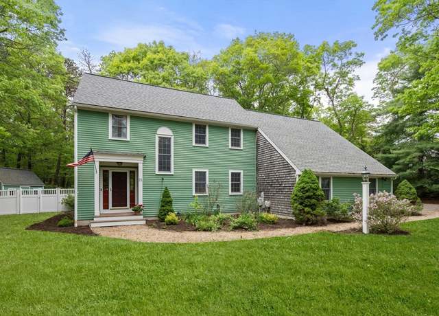 Property at 21 Autumn Ln, Marion, MA 02738, 3 beds, 2.5 baths