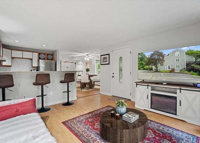Property at 2 Oden Ave #10, Worcester, MA 01605, 1 bed, 1 bath