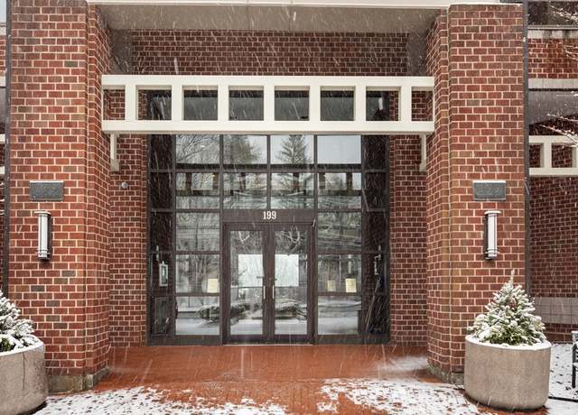 Property at 199 Coolidge Ave #313, Watertown, MA 02472, 2 beds, 2.5 baths