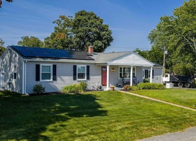 Property at 9 Middlefield Pl, Acushnet, MA 02743, 2 beds, 2 baths