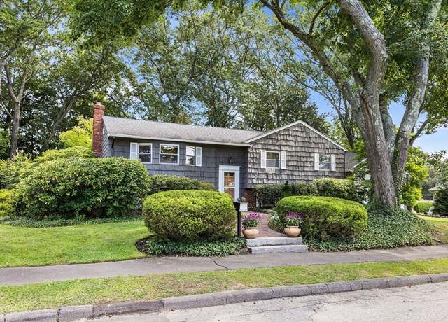 Property at 1 Colby Rd, Peabody, MA 01960, 4 beds, 2.5 baths