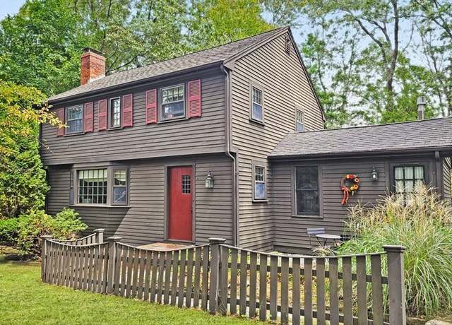 Property at 471 Pond St, Franklin, MA 02038, 3 beds, 1.5 baths