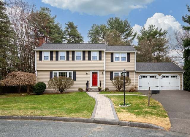 Property at 15 Massasoit Cir, Walpole, MA 02032, 5 beds, 3.5 baths