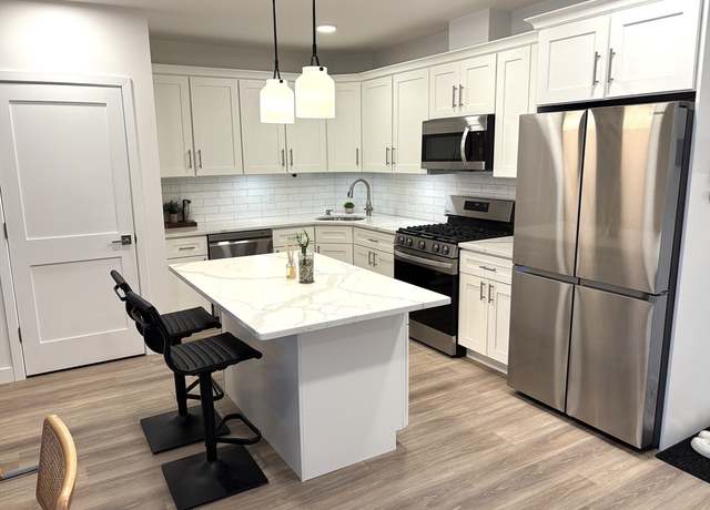 Property at 1133 North Shore Rd #404, Revere, MA 02151, 1 bed, 1 bath