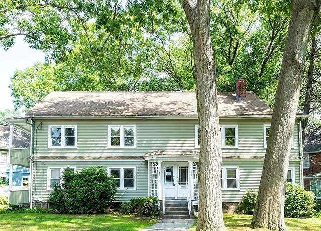 Property at 127-129 Olmsted Dr, Springfield, MA 01108, 8 beds, 2 baths