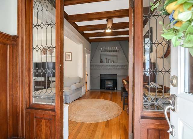Property at 2 Peirce Rd, Lynn, MA 01902, 5 beds, 4.5 baths