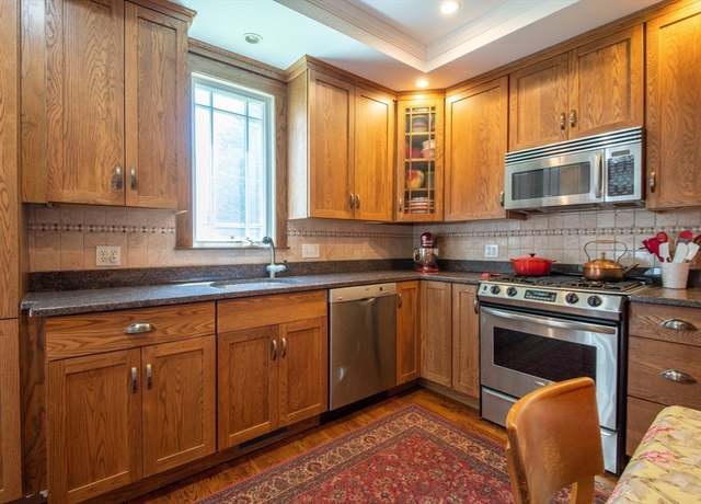 Property at 10 Howes St, Boston, MA 02125, 4 beds, 1.5 baths