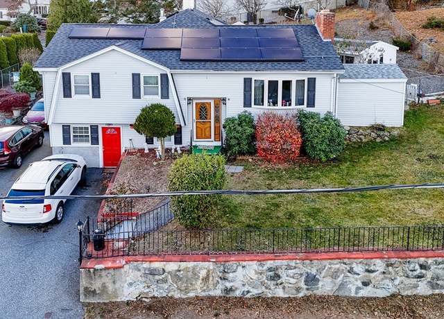 Property at 439 Butman Rd, Lowell, MA 01852, 4 beds, 3 baths