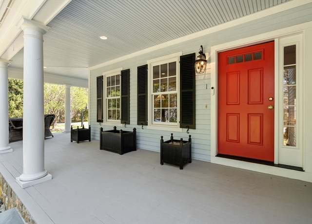 Property at 1 Beard Way, Wellesley, MA 02482, 5 beds, 5.5 baths