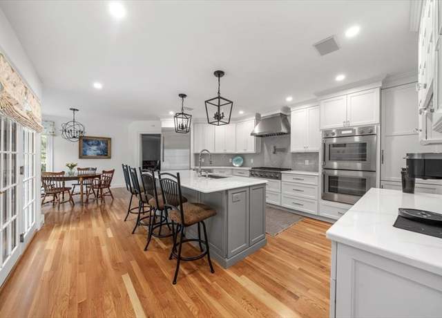 Property at 3 Rosewood Ln, Hingham, MA 02043, 4 beds, 4 baths