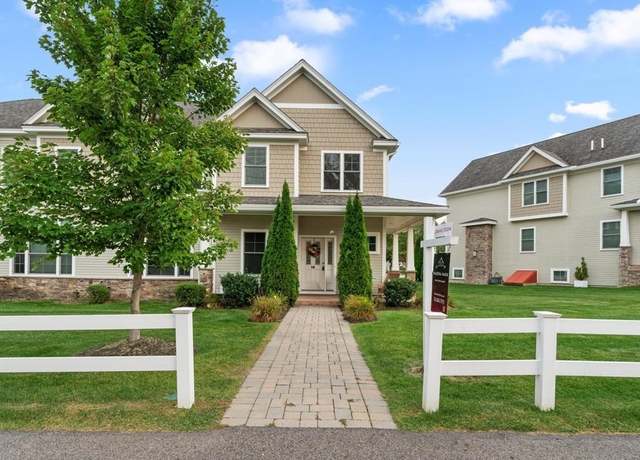 Property at 14 St James #14, Andover, MA 01810, 3 beds, 3.5 baths