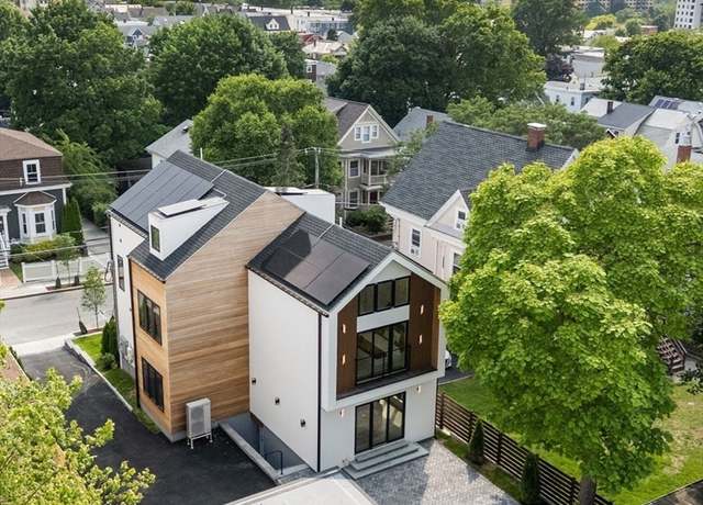 Property at 33 Conwell Ave, Somerville, MA 02144, 5 beds, 4.5 baths