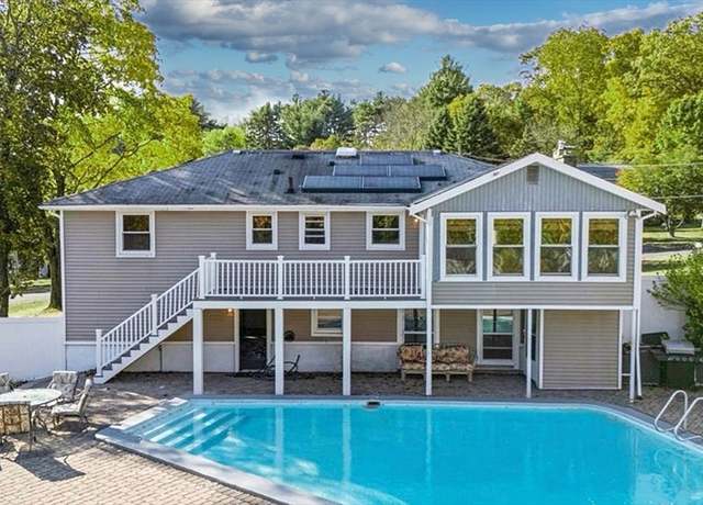 Property at 41 Briarwood Rd, Framingham, MA 01701, 4 beds, 3 baths