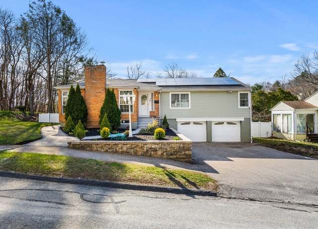 Property at 32 Sun Valley Dr, Worcester, MA 01609, 3 beds, 2.5 baths