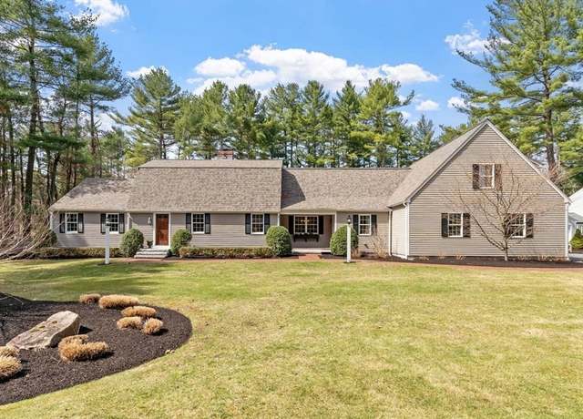 Property at 17 Enfield Dr, Andover, MA 01810, 5 beds, 4 baths