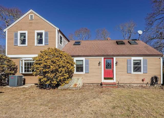 Property at 20 Sunset Ter, Barnstable, MA 02601, 3 beds, 1 bath