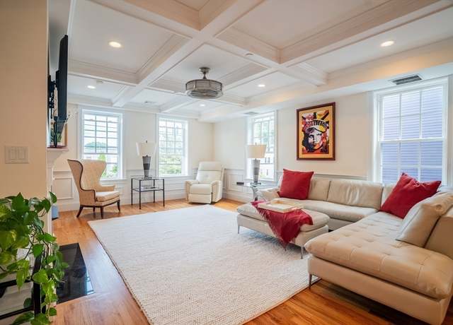 Property at 41 Washington Unit C, Newburyport, MA 01950, 2 beds, 1.5 baths