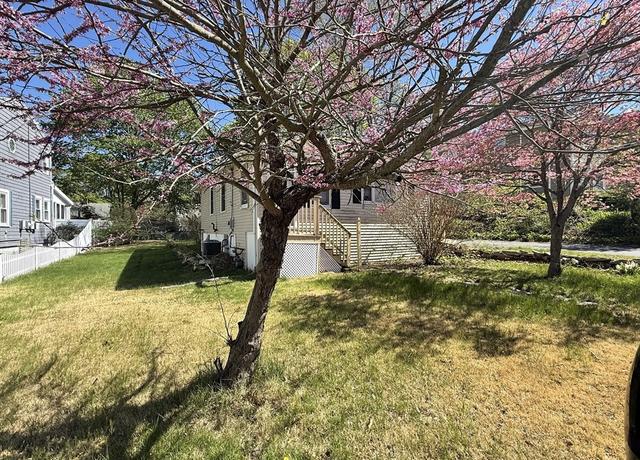 Property at 39 Manatee Rd, Weymouth, MA 02189, 1 bed, 1 bath