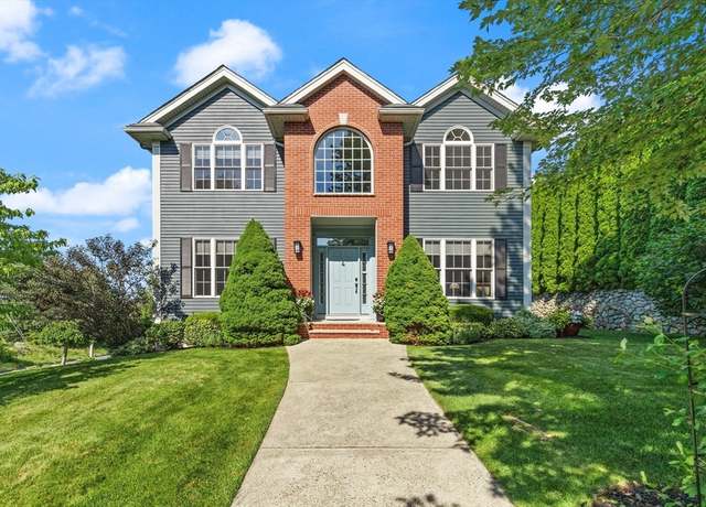 Property at 4 Cheever Ave, Saugus, MA 01906, 4 beds, 2.5 baths