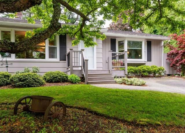 Property at 1 Edge St, Ipswich, MA 01938, 3 beds, 1 bath