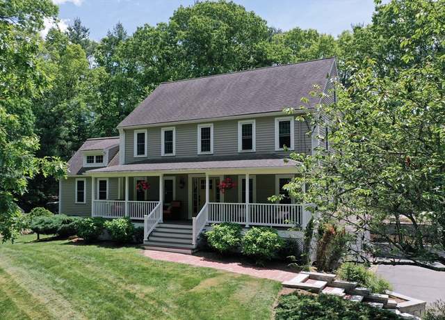 Property at 786 E Washington St, Hanson, MA 02341, 4 beds, 3 baths