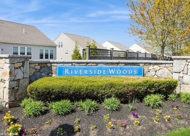 Property at 2 Hood Dr #2, Andover, MA 01810, 3 beds, 3 baths