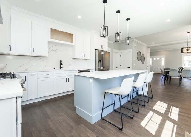 Property at 885-887 Adams St #1, Boston, MA 02124, 3 beds, 2.5 baths