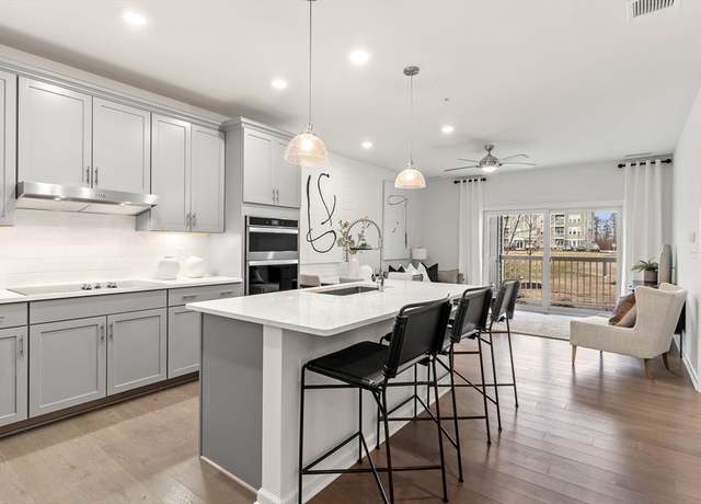 Property at 320 Martins Landing Way #202, North Reading, MA 01864, 1 bed, 1 bath