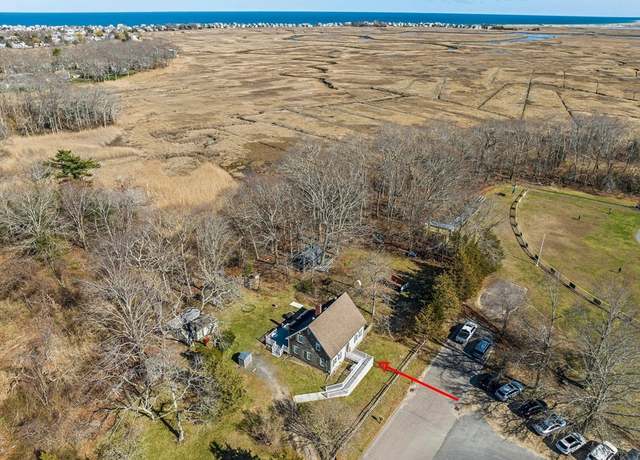 Property at 75 Regis Rd, Marshfield, MA 02050, 4 beds, 1 bath