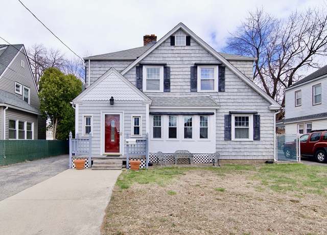 Property at 75 Osborne Ter, Springfield, MA 01104, 3 beds, 1.5 baths