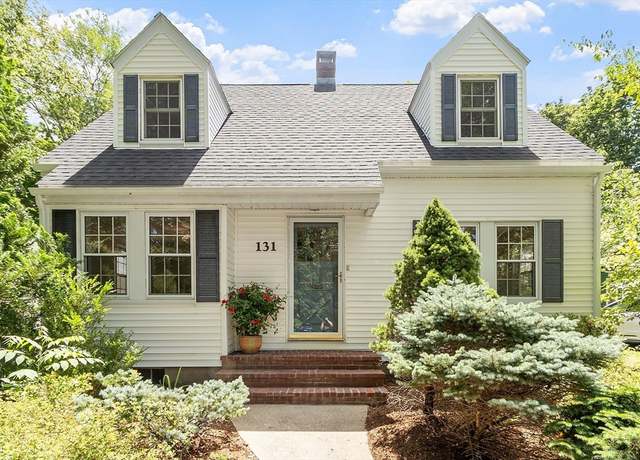 Property at 131 Chestnut St, Andover, MA 01810, 3 beds, 2.5 baths