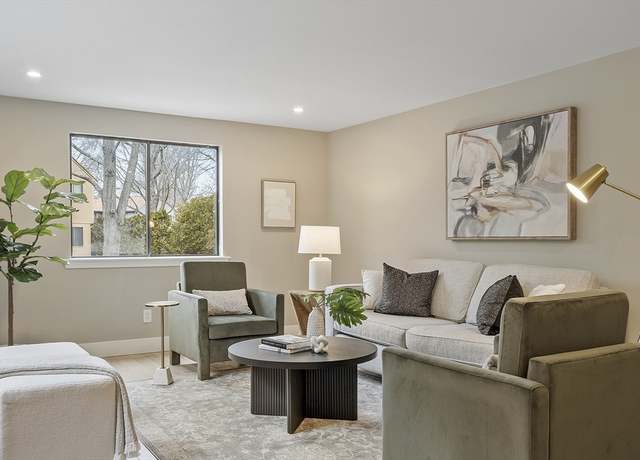 Property at 139 Leland Farm Rd #139, Ashland, MA 01721, 2 beds, 1.5 baths