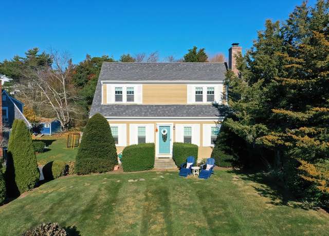 Property at 17 Dexter Ave, Sandwich, MA 02563, 3 beds, 2.5 baths