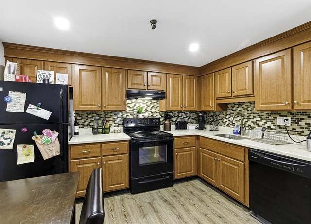 Property at 53 Swanson Ct Unit 12C, Boxborough, MA 01719, 2 beds, 1 bath