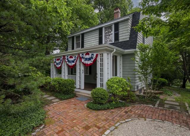 Property at 1437 Massachusetts Ave, Lexington, MA 02420, 3 beds, 1 bath
