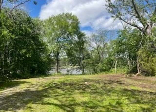 Property at 7 Marsh Ave, Newbury, MA 01951